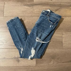 A&F high rise skinny jean size 2 short